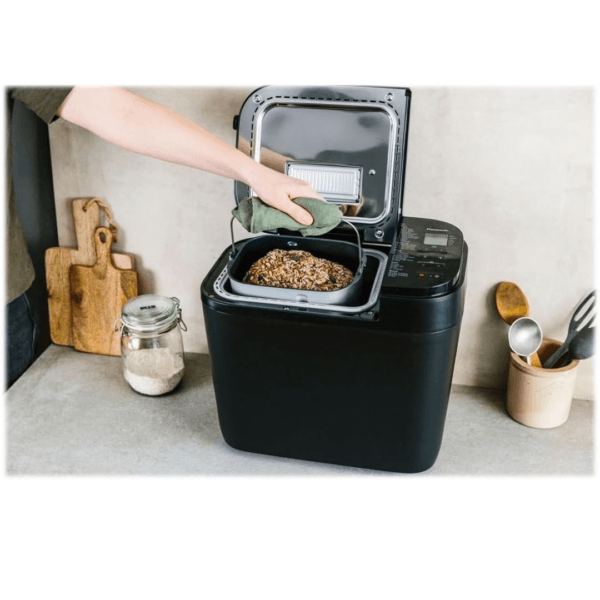 Panasonic SD-R2530KXE bread maker