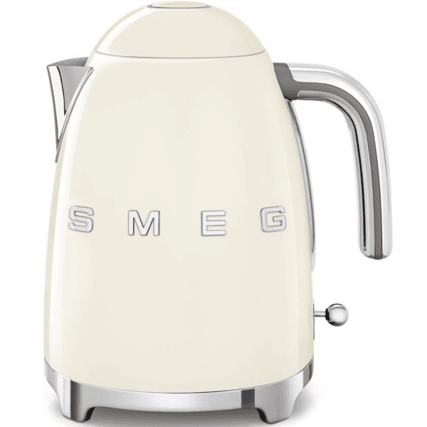1 Smeg KLF03CRUK Retro Style Kettle - Cream