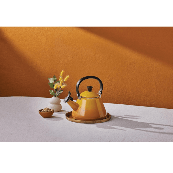 Le Creuset Kone Stove-Top Kettle