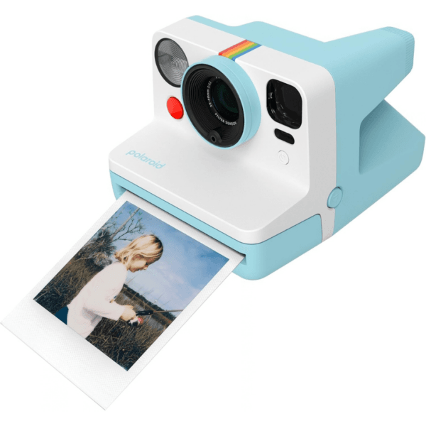 Polaroid NOW Gen3 - Artic Blue + Color Film Bundle (16 photos)