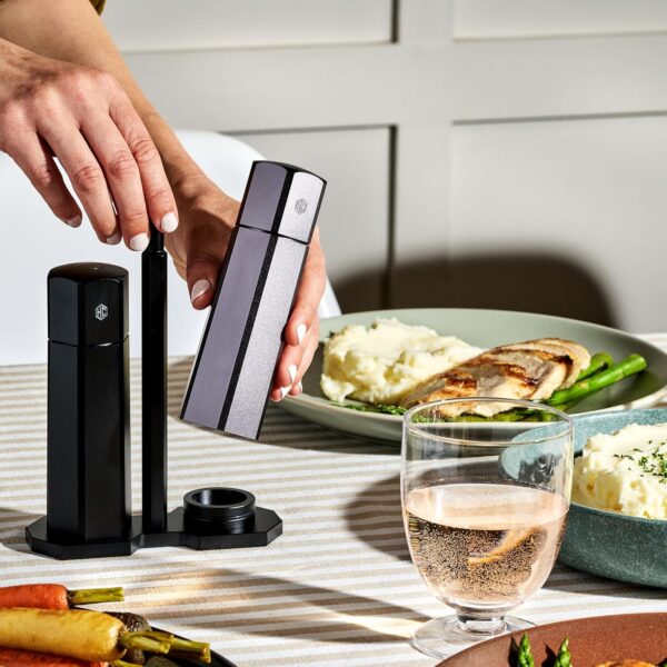HexClad Tabletop Salt and Pepper Mill Set & Carrying Caddy Holder